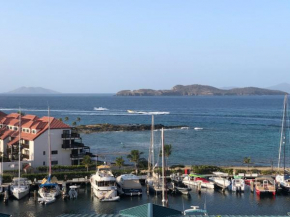 Sapphire Beach Villa Ocean and Marina View, Anna's Retreat